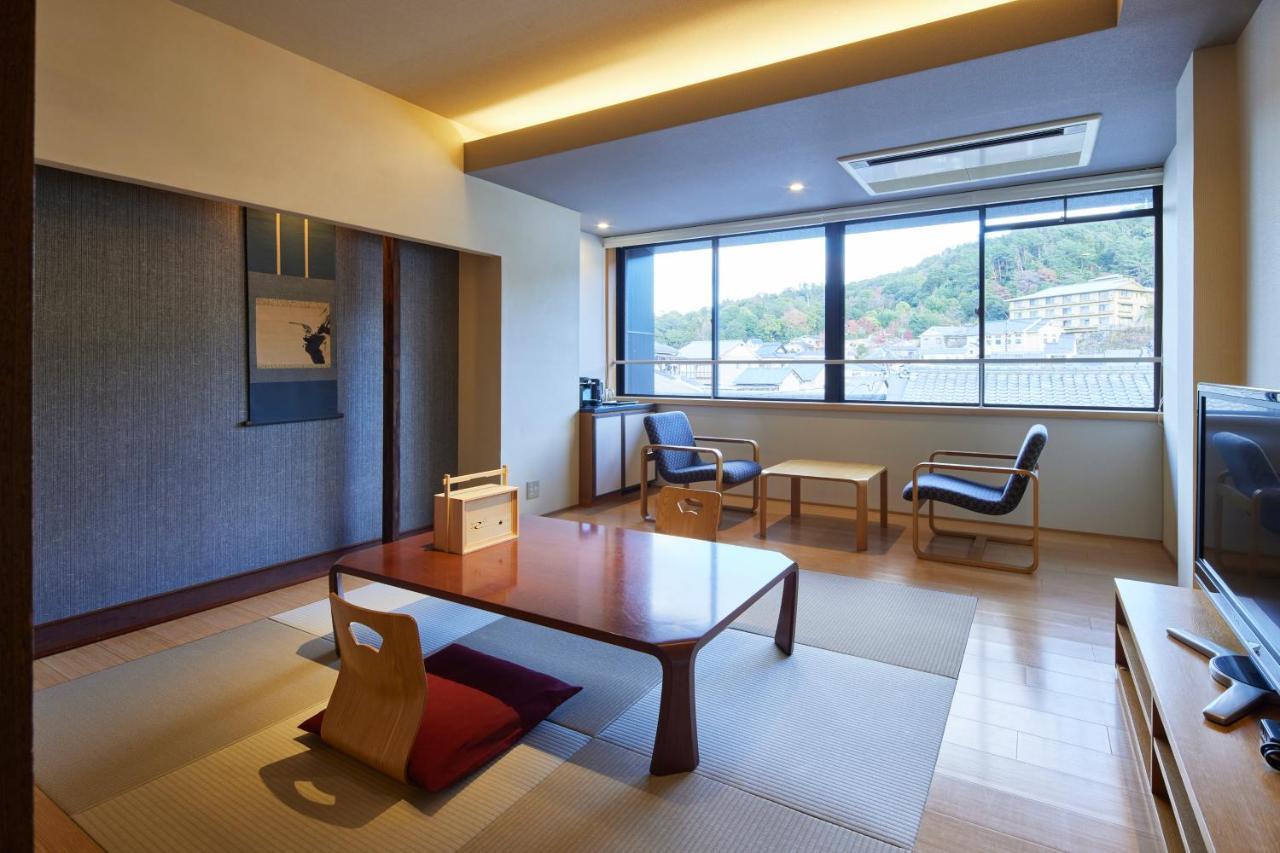 Hotel Itsukushima Iroha Hatsukaichi Exterior foto